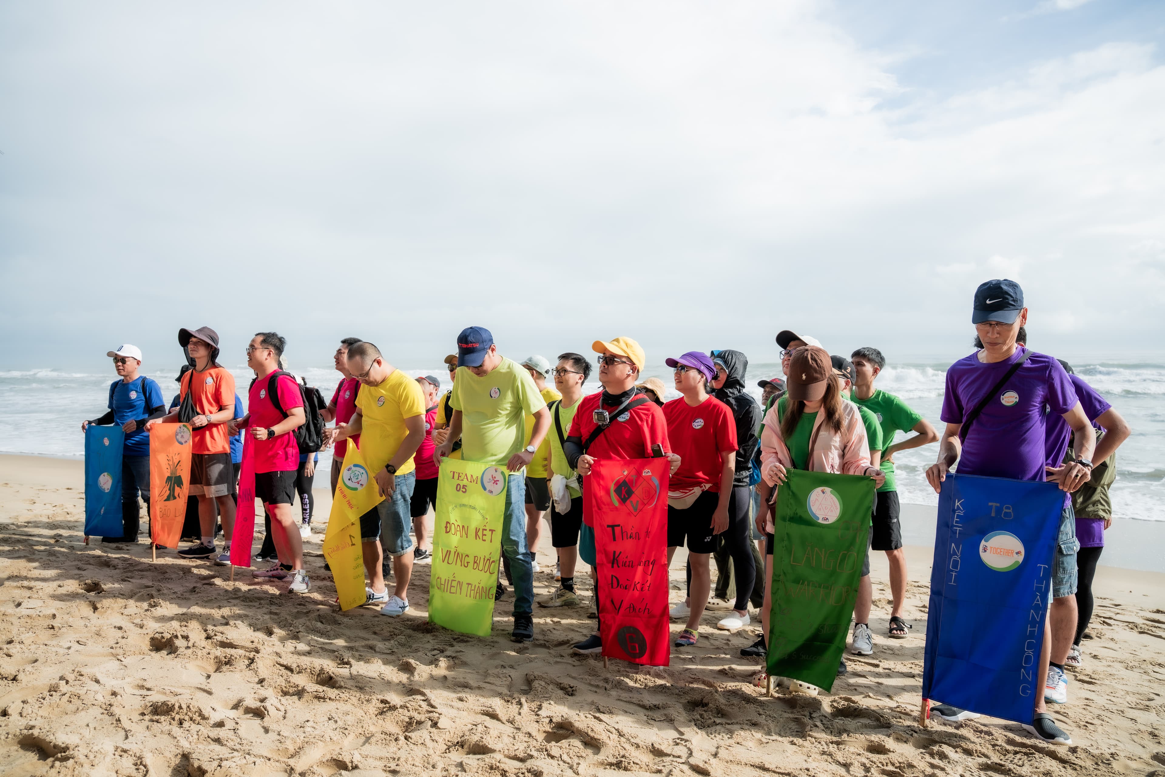Tổ Chức Team Building Kiểu "Running Man" | Cuộc Đua Chiến Binh Toàn Năng - Omely Tour